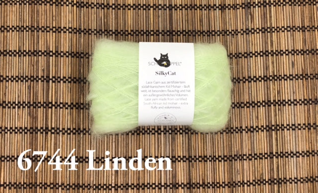 Silky Cat Schoppel Sock Yarn