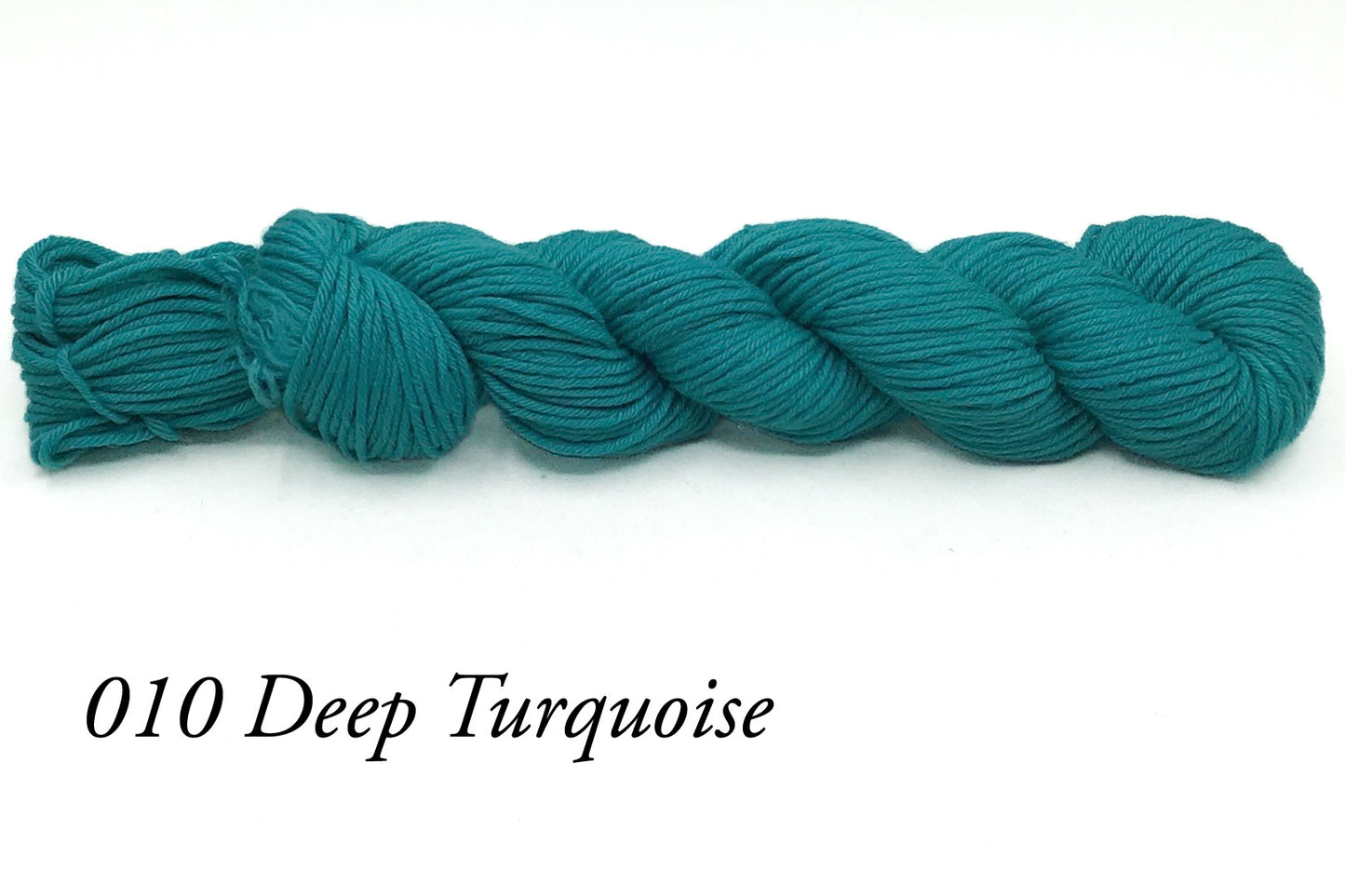 Simplicity Hikoo DK Yarn